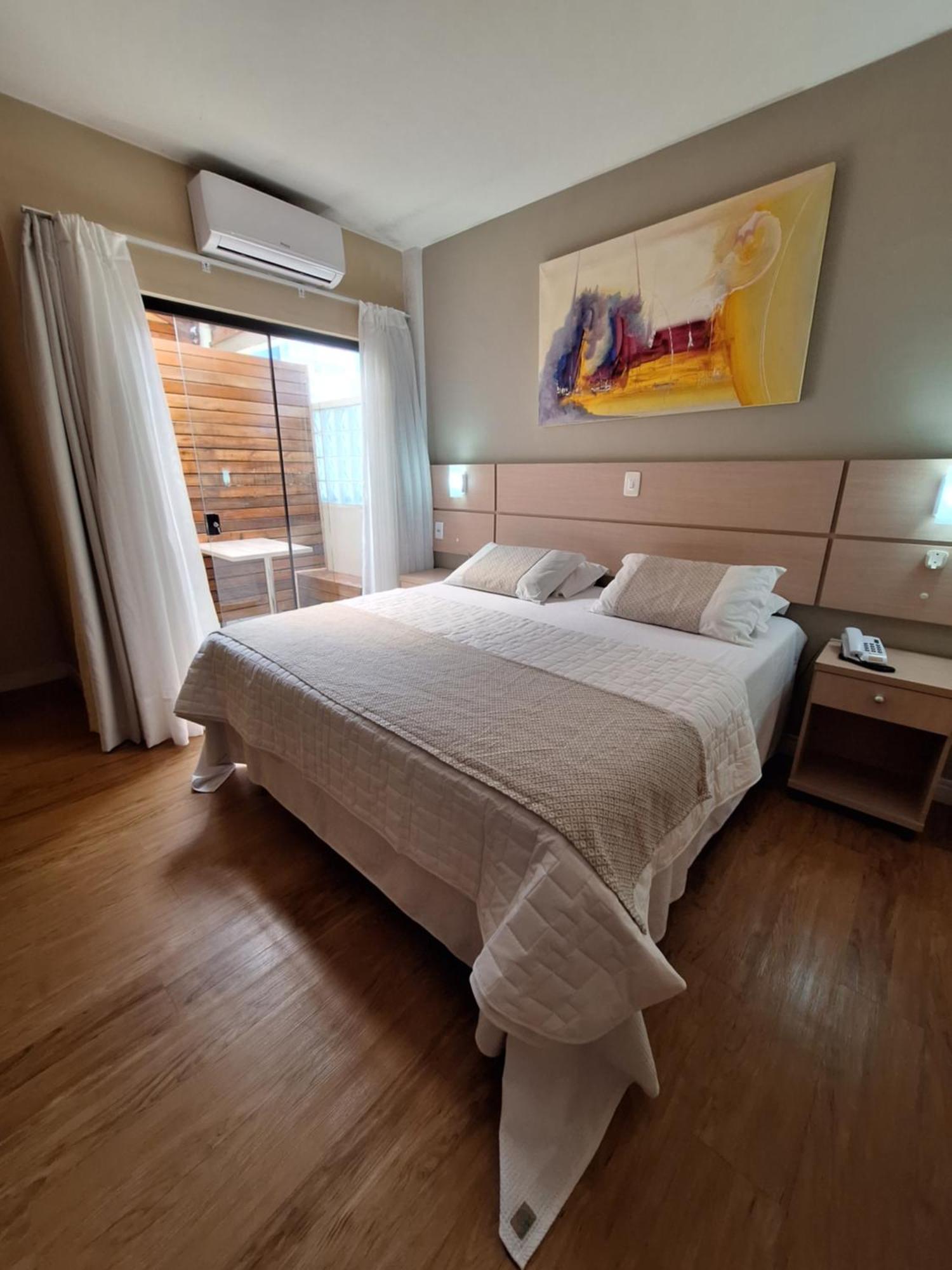 Joao De Barro Hotel Itajaí